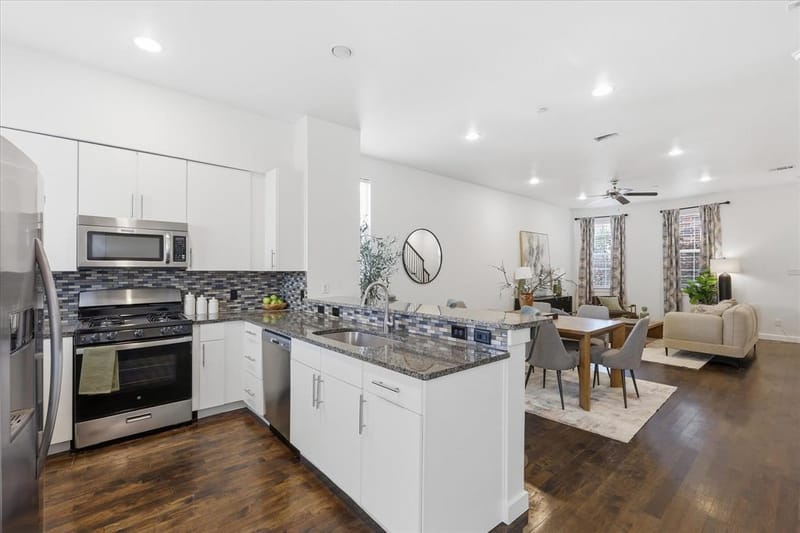 3200 Ross Avenue # 28, Dallas TX 75204 - Photo 20