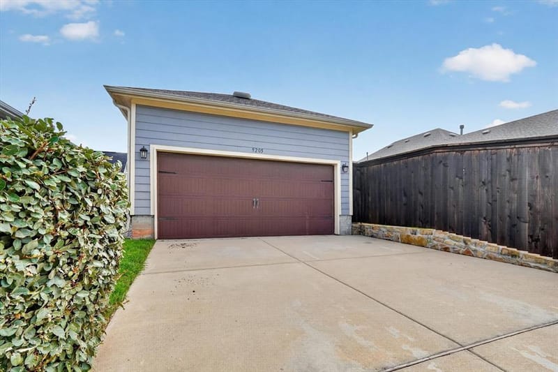 9205 Lamar Street, Rowlett TX 75089 - Photo 32