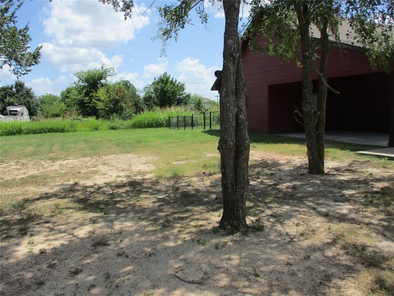 148 Mill Street, Emory TX 75440 - Photo 8