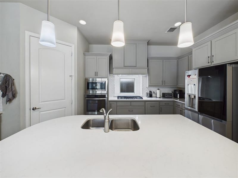 3626 Crosby Street, Irving TX 75038 - Photo 9