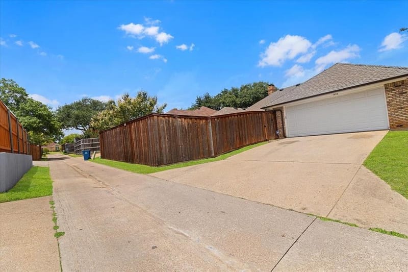1520 Nettleton Drive, DeSoto TX 75115 - Photo 27