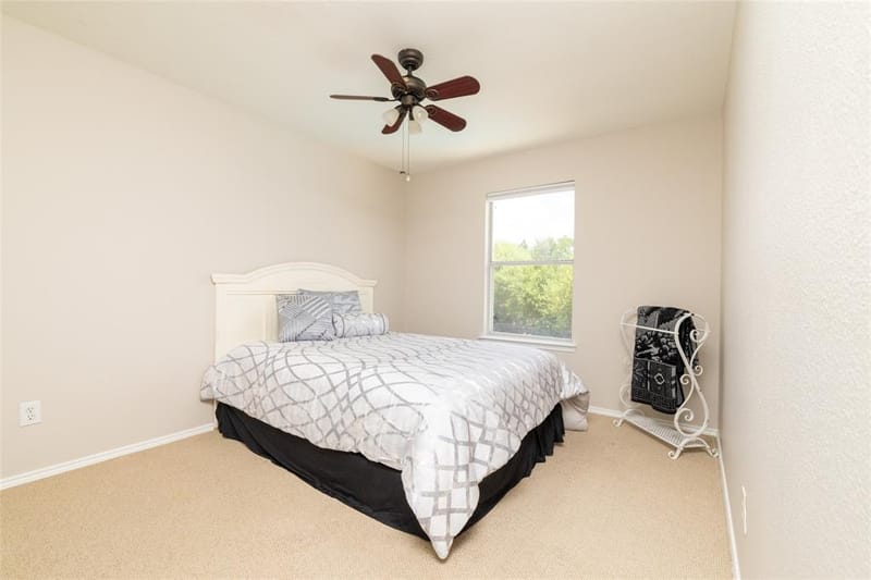 5916 Wisdom Creek Drive, Dallas TX 75249 - Photo 31