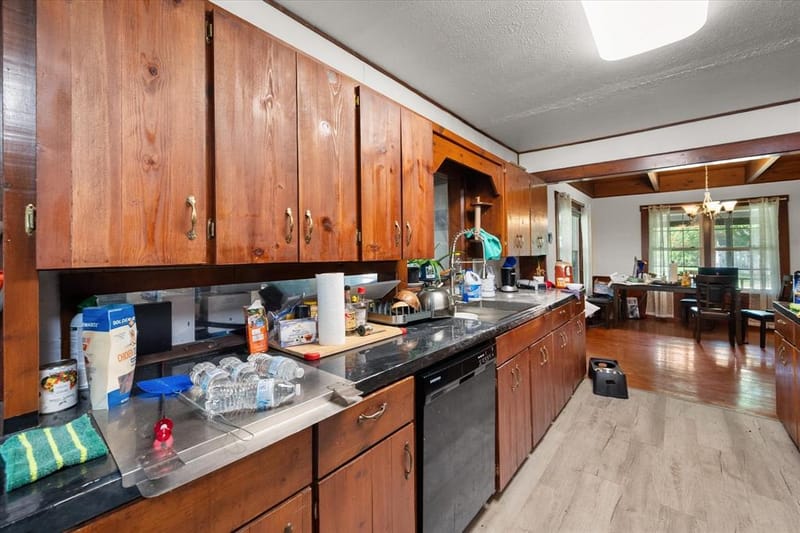 101 S Wright Avenue, Kerens TX 75144 - Photo 11