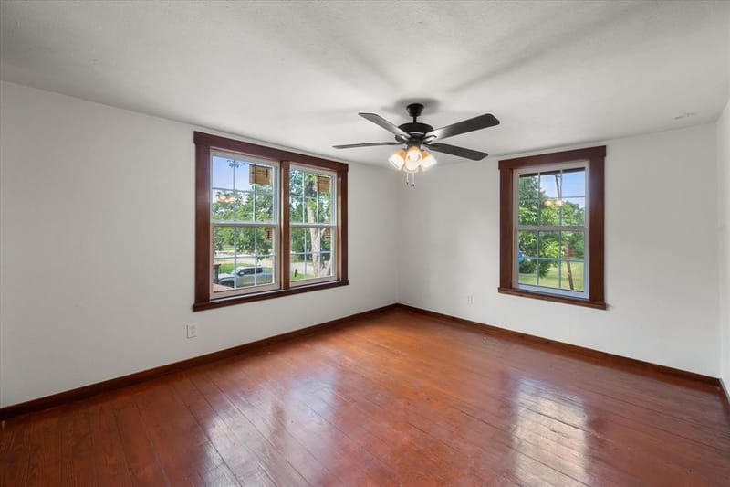 101 S Wright Avenue, Kerens TX 75144 - Photo 8