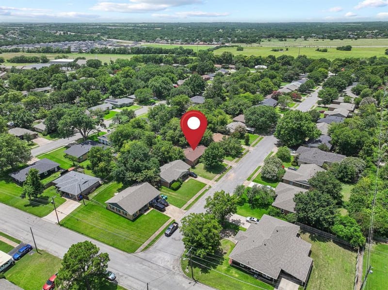 1704 W Birge Street, Sherman TX 75092 - Photo 5