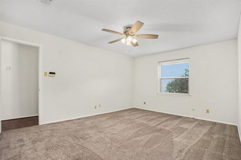 2721 Lucas Drive, Arlington TX 76015 - Photo 13