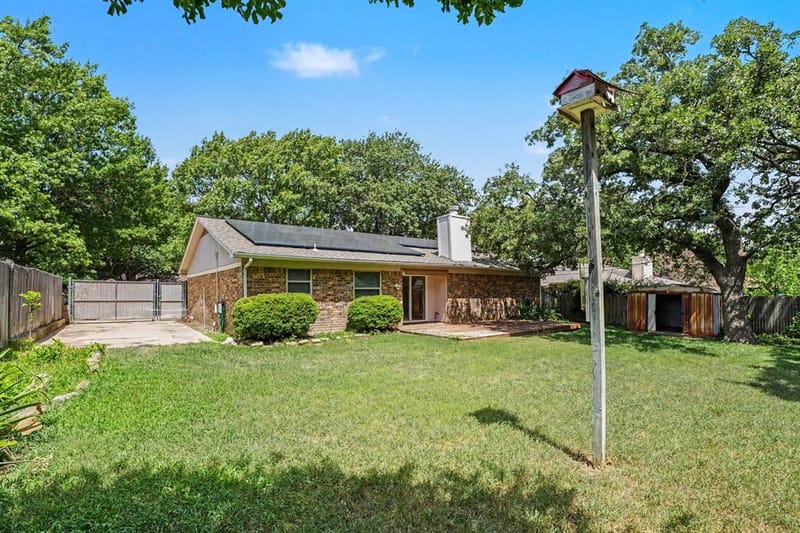 2721 Lucas Drive, Arlington TX 76015 - Photo 22