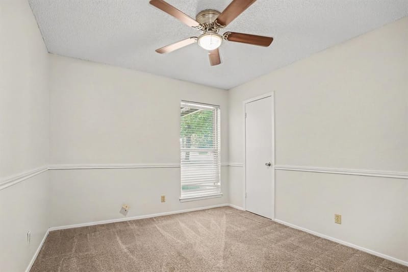 2721 Lucas Drive, Arlington TX 76015 - Photo 18