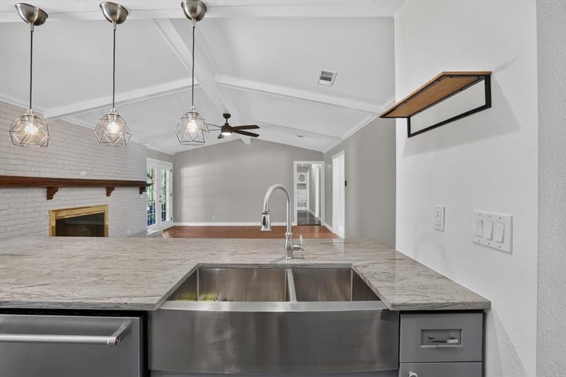 1438 Vicki Lane, Cedar Hill TX 75104 - Photo 15