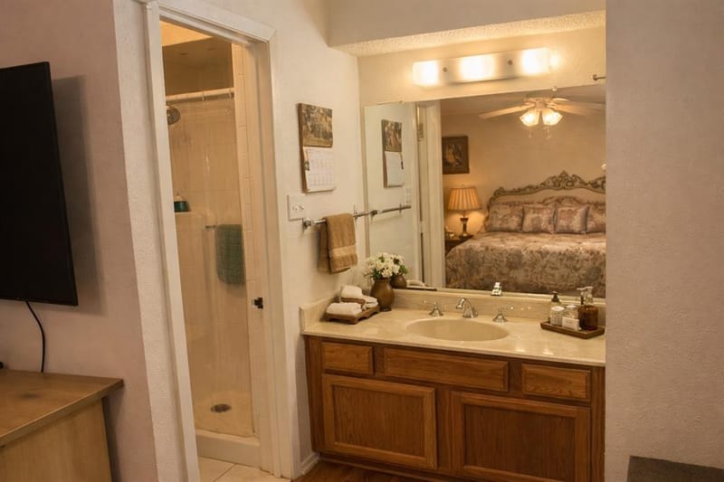 2919 Riviera Drive, Garland TX 75040 - Photo 9