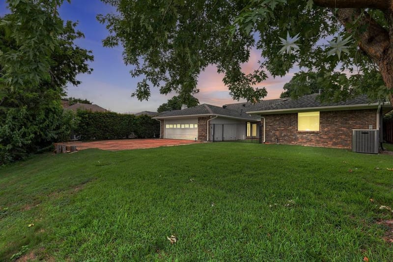 6706 La Manga Drive, Dallas TX 75248 - Photo 26