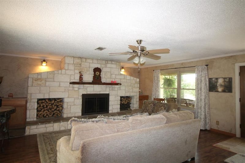 600 Runaway Bay Drive, Runaway Bay TX 76426 - Photo 9