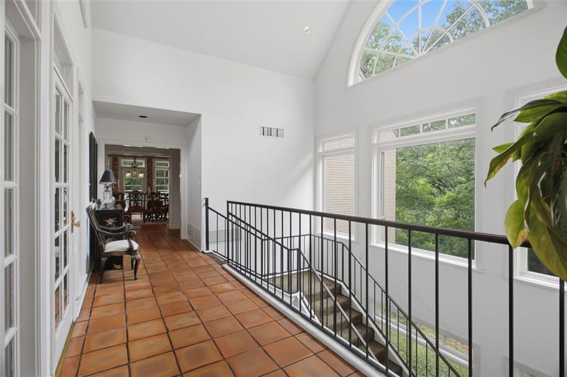 1111 Pebble Creek Road, Fort Worth TX 76107 - Photo 17