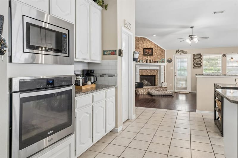 8013 Elk Mountain Trail, McKinney TX 75070 - Photo 10