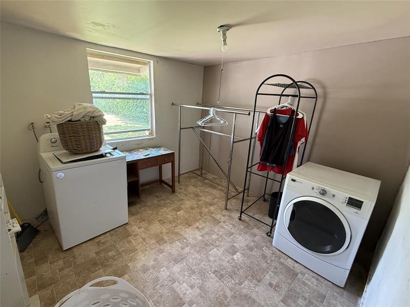 2803 Avenue C, Brownwood TX 76801 - Photo 17