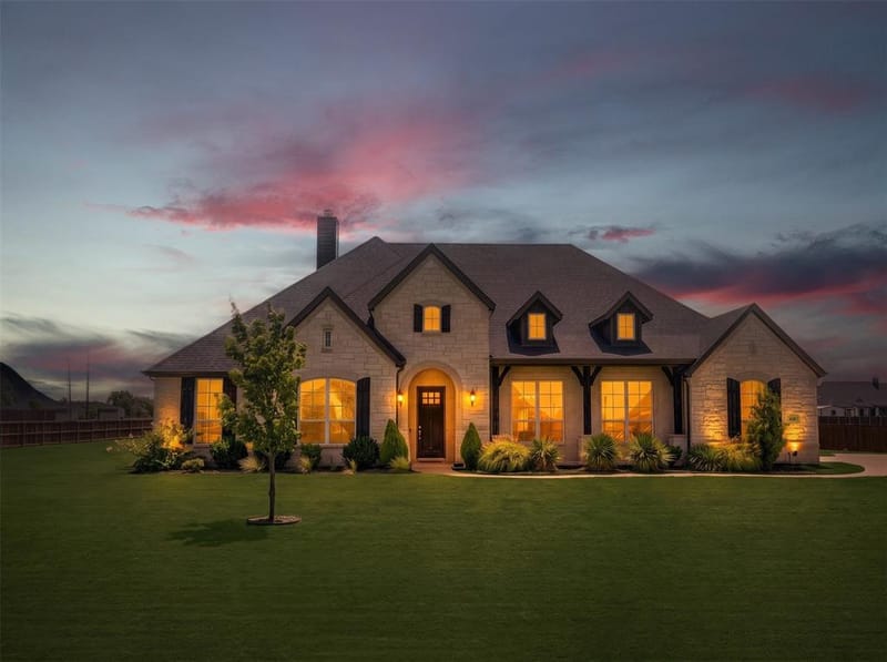 610 Cimarron Meadows Drive, Waxahachie TX 75167 - Photo 4