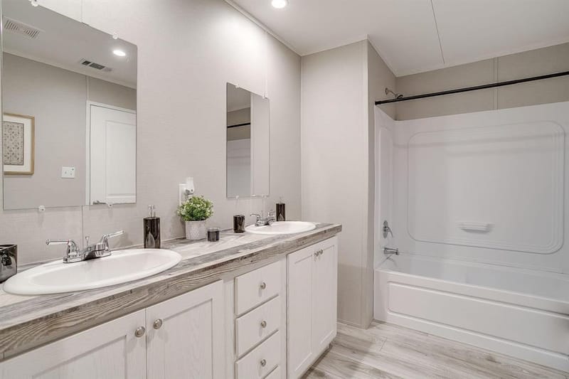 6303 N Oklahoma Trail, Granbury TX 76048 - Photo 8