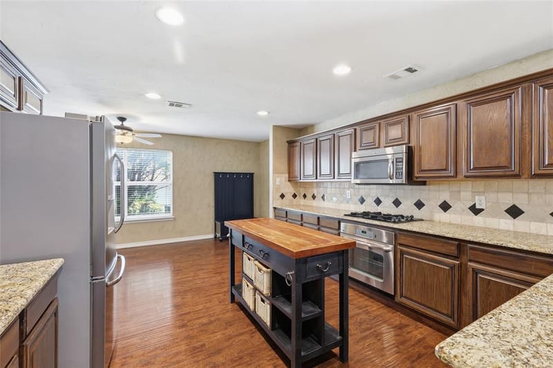 1538 Highland Lakes Drive, Keller TX 76248 - Photo 12