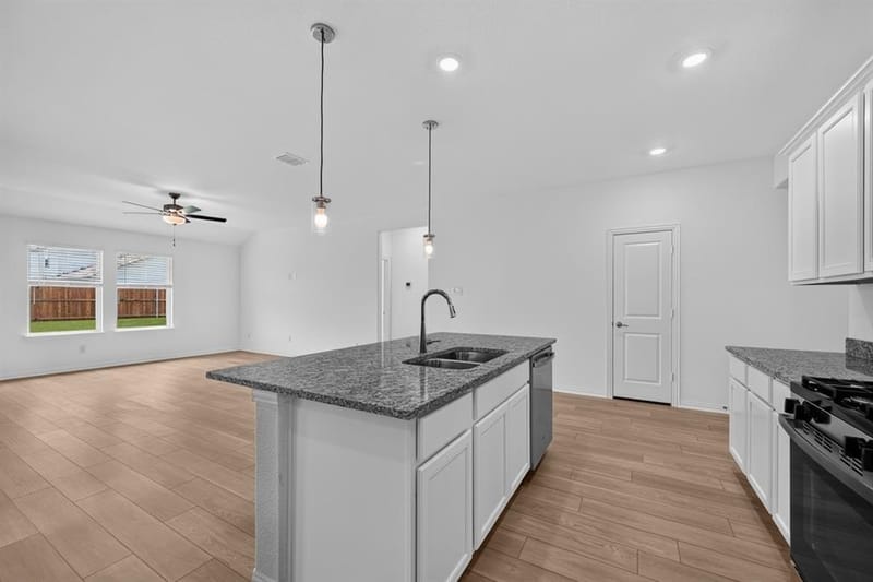 2336 Buffalo Bayou Way, Crandall TX 75114 - Photo 9