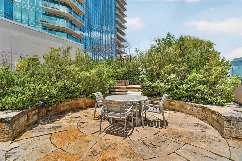 1301 Throckmorton Street # 2401, Fort Worth TX 76102 - Photo 37