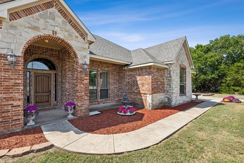 175 Pecan Hollow Circle, Anna TX 75409 - Photo 2