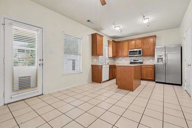 3425 Hermalinda Drive, Denton TX 76207 - Photo 13