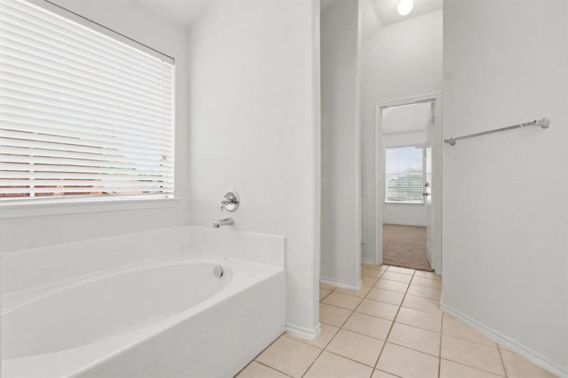 3425 Hermalinda Drive, Denton TX 76207 - Photo 28