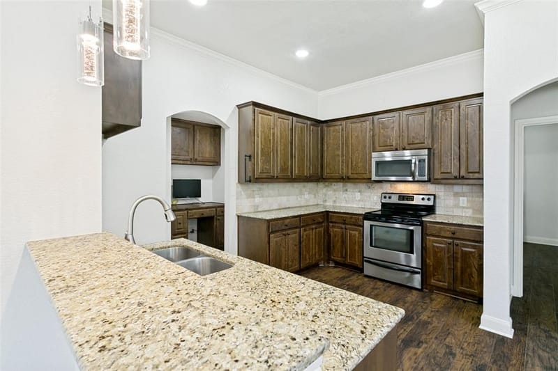 2513 Chebi Lane, Denton TX 76209 - Photo 9
