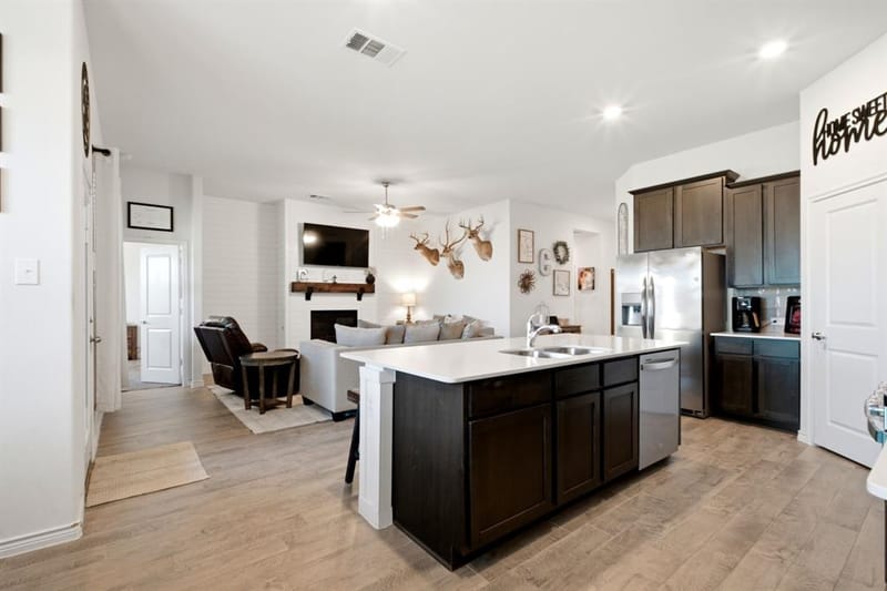 3223 Hunters Glen Drive, Aubrey TX 76227 - Photo 11