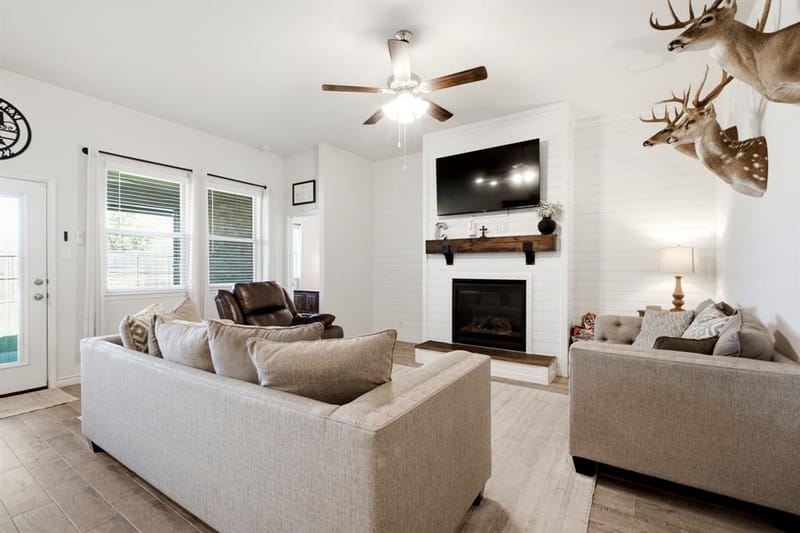 3223 Hunters Glen Drive, Aubrey TX 76227 - Photo 8