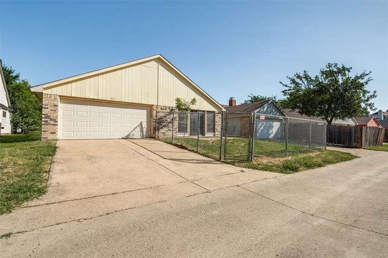 805 Whitney Street, Cedar Hill TX 75104 - Photo 23