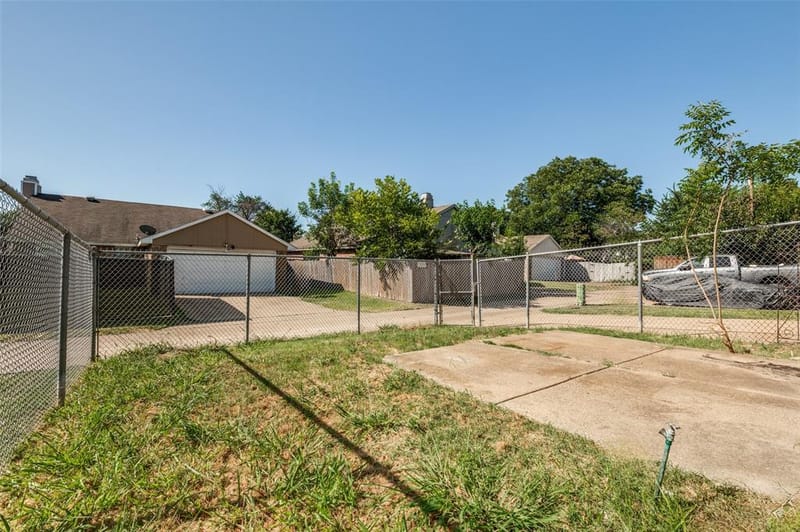 805 Whitney Street, Cedar Hill TX 75104 - Photo 24