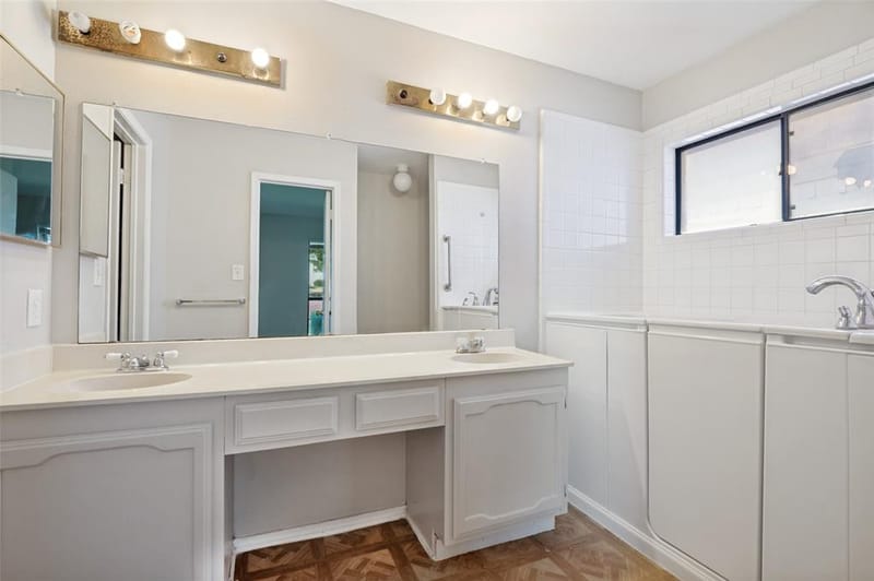 805 Whitney Street, Cedar Hill TX 75104 - Photo 19