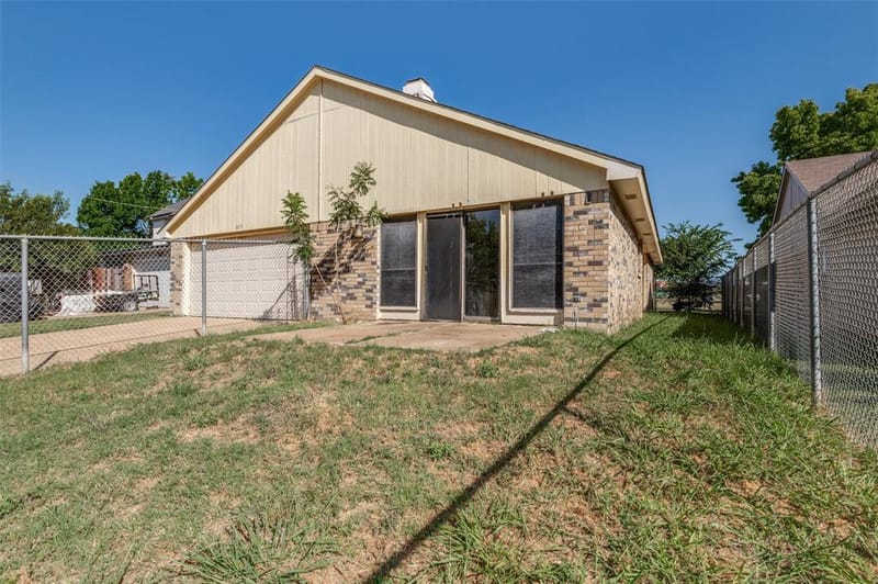 805 Whitney Street, Cedar Hill TX 75104 - Photo 25