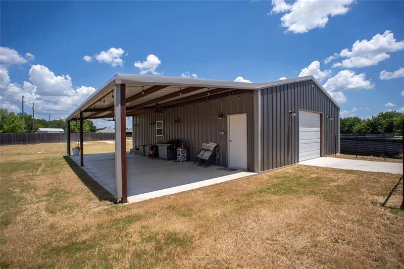 311 Dobbs Trail, Springtown TX 76082 - Photo 7