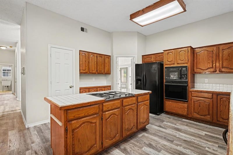 8017 Arlie Lane, North Richland Hills TX 76182 - Photo 16