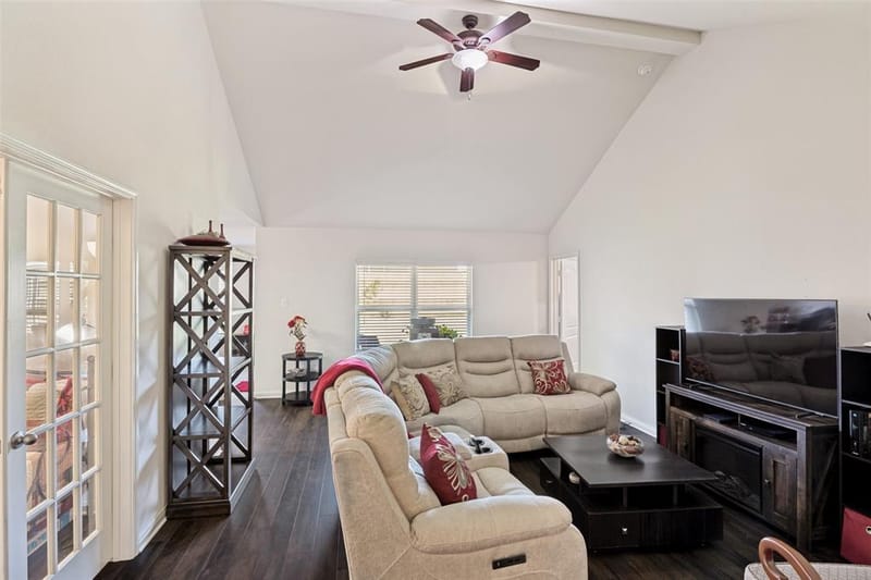 1614 Park Trails Boulevard, Princeton TX 75407 - Photo 3