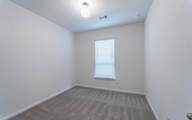 1825 Acorn Creek Circle, Mesquite TX 75181 - Photo 6