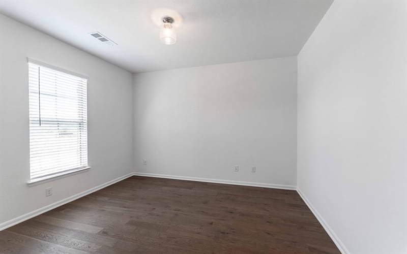 1825 Acorn Creek Circle, Mesquite TX 75181 - Photo 10