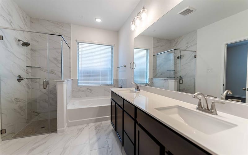 1825 Acorn Creek Circle, Mesquite TX 75181 - Photo 11