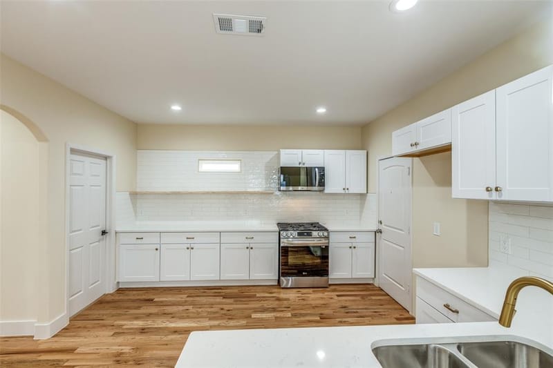 11651 Yoakum Drive, Frisco TX 75035 - Photo 16