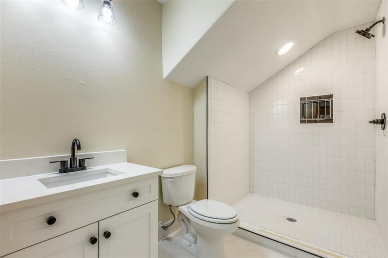 11651 Yoakum Drive, Frisco TX 75035 - Photo 19