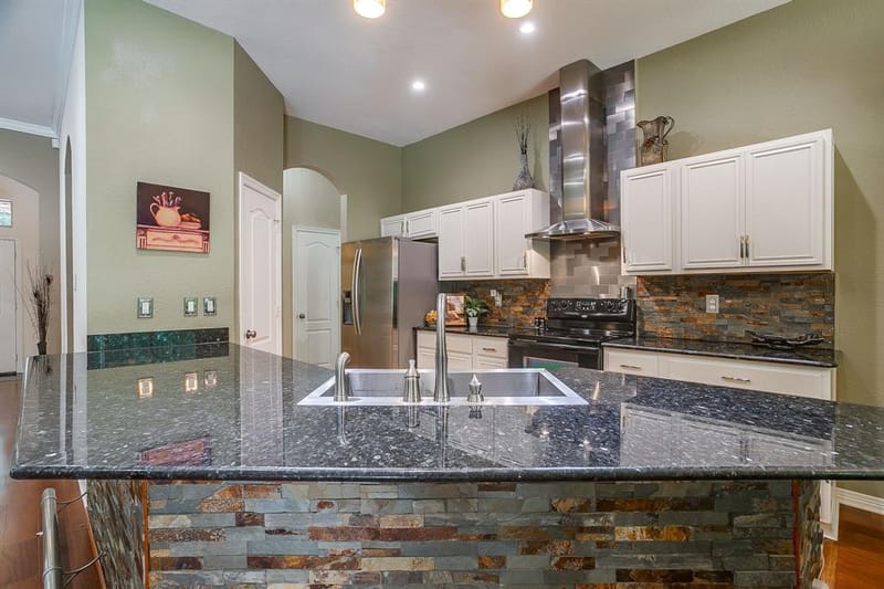 4056 Tortoise Lane, Fort Worth TX 76135 - Photo 20