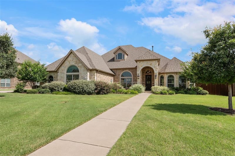 508 Ambergate Drive, Shady Shores TX 76208 - Photo 2