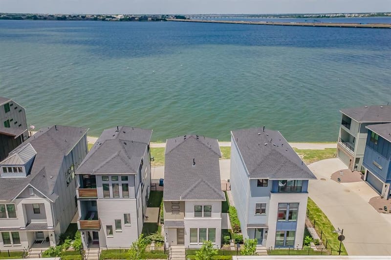 618 Winners Circle, Rowlett TX 75088 - Photo 2