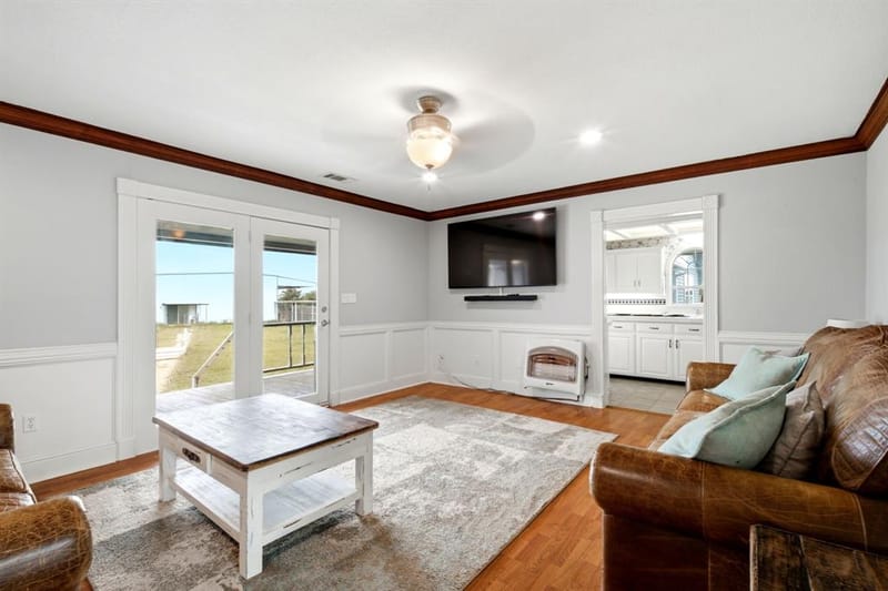 12255 Strittmatter Road, Pilot Point TX 76258 - Photo 13