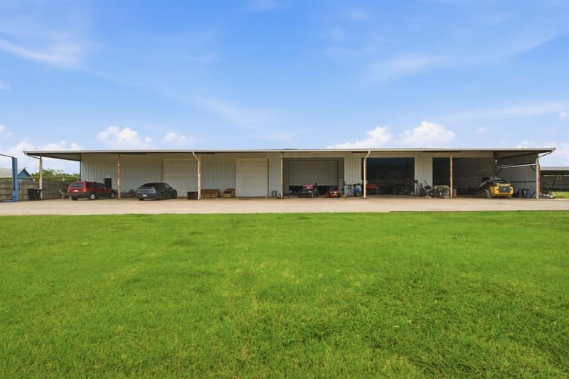 12255 Strittmatter Road, Pilot Point TX 76258 - Photo 4