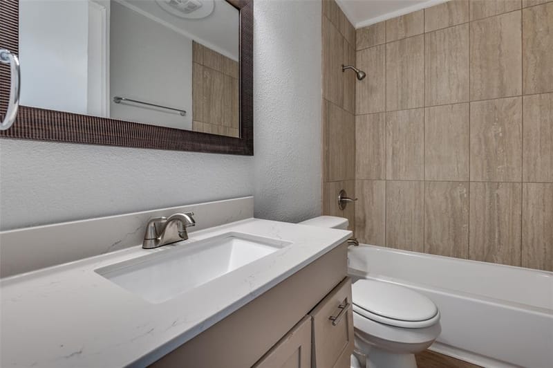 800 E Tucker Boulevard, Arlington TX 76010 - Photo 12