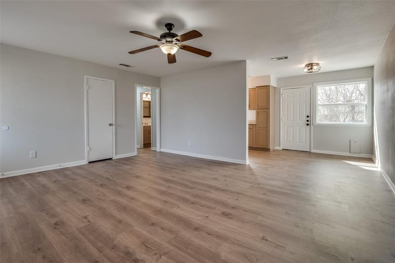 800 E Tucker Boulevard, Arlington TX 76010 - Photo 5