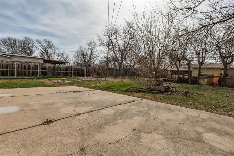 800 E Tucker Boulevard, Arlington TX 76010 - Photo 18